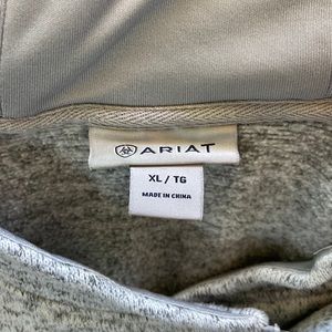 Ariat Sweater XL